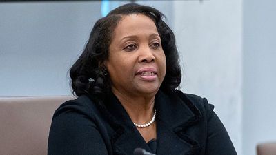 Lisa Cook can remain at Fed while fighting Trump dismissal, says judge