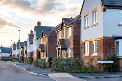 Painting your home this colour could help you survive a heatwave