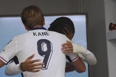 Harry Kane emotional as he presents Djed Spence with first cap after England debut