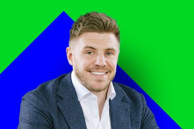 Wingstop’s U.K. millennial chief walks to work from his Hampstead Heath apartment and has $25 lunches from London’s hottest luxury gym