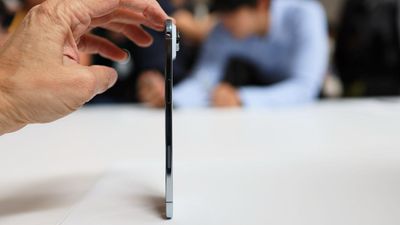 I tried the iPhone Air, and it's so exciting I might ditch my iPhone Pro Max