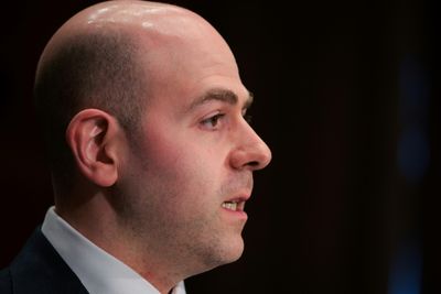 Trump's Fed Nominee Miran Advances Amid Concerns Over Central Bank Independence