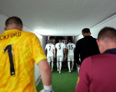 England navigate The Tunnel with ease in a Royal Rumble that never was