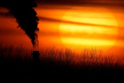 Study links more frequent and severe heat waves to pollution from major fossil fuel producers