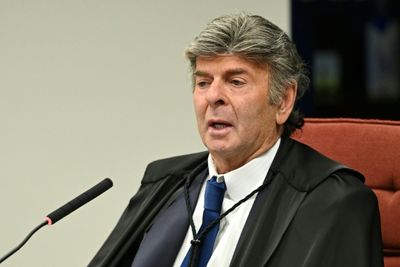 Bolsonaro Judge Criticizes Trial, Warns Of 'Political' Verdict