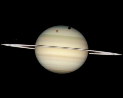 ‘Good for the soul’: public urged to look up with Saturn on show