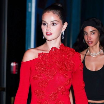 Selena Gomez Warms Up for the 2025 Emmys Red Carpet in Two Back-to-Back Designer Dresses