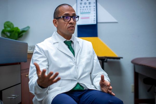 Texas drops lawsuit against doctor accused of illegally providing care to transgender youth