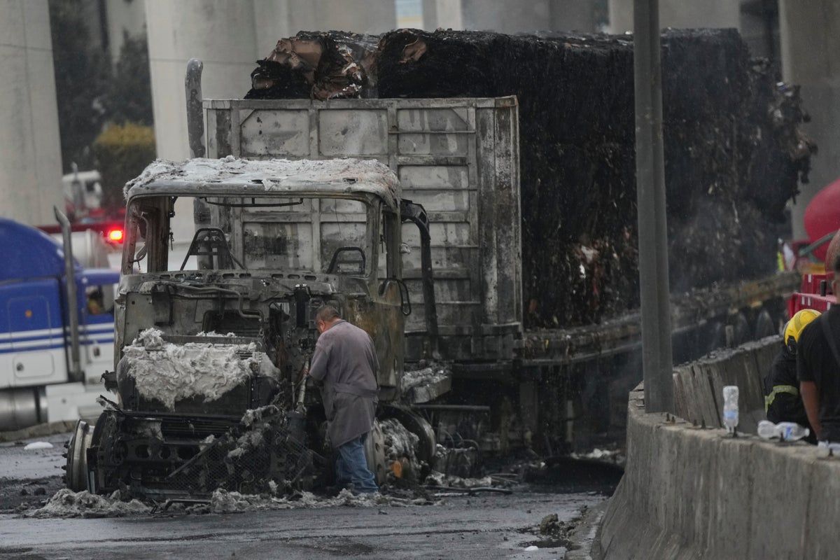 Gas tanker explosion in Mexico City leaves flames…
