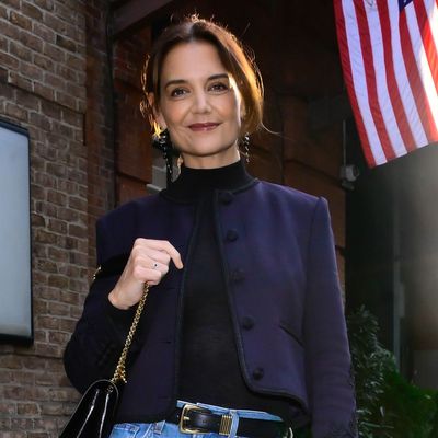 Katie Holmes's New York Fashion Week Run Begins in the Ultimate Fall Jacket and Wide-Leg Jeans
