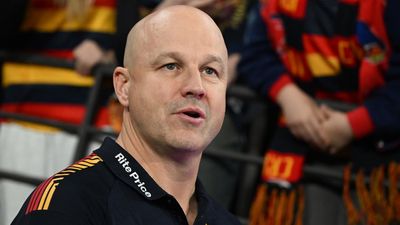 'I'm not a fan of booing': Crow coach's message to fans