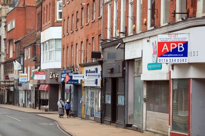 Chancellor says economy ‘stuck’ as Treasury reviews business rates cliff edges