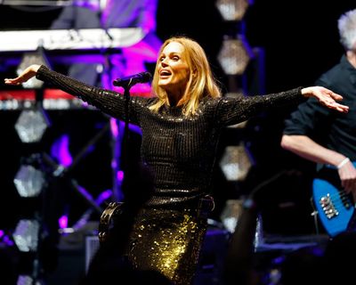 Belinda Carlisle review – gleeful veteran lassoes devoted audience with ageless hits