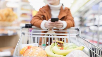 Kroger Tests This Key Chart Level After Grocery Chain Raises Outlook