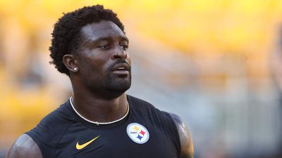 How DK Metcalf Aced His Off-Field 'Homework Assignment' From Aaron Rodgers