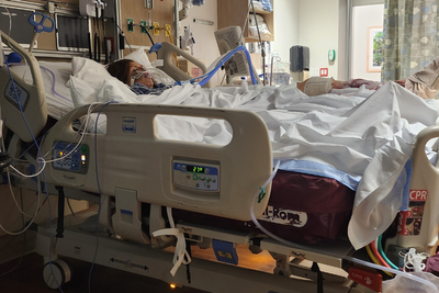 Mom nearly died after catching flesh-eating bacteria on the beach