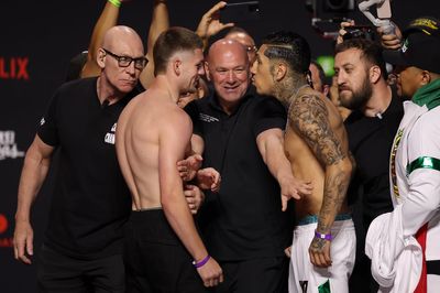 Canelo vs Crawford undercard and running order: Who is fighting and what time does it start?