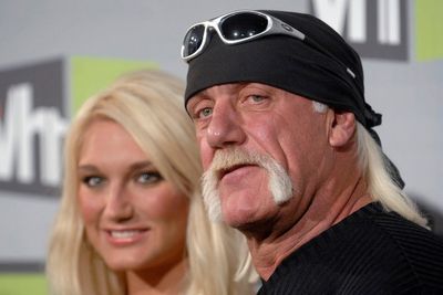 Hulk Hogan leaves daughter out of $5 million will and gives it all to his son