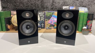 Focal Theva No.1
