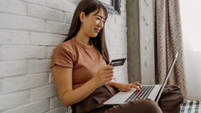 5 Reasons Balance Transfer Cards Are Your 2025 Debt Solution