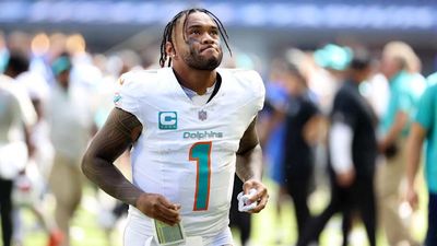 Dolphins Held Players-Only Meeting After Blowout Loss in Week 1