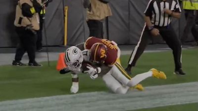 Packers Provide Jayden Reed Update After WR Leaves Game With Shoulder Injury