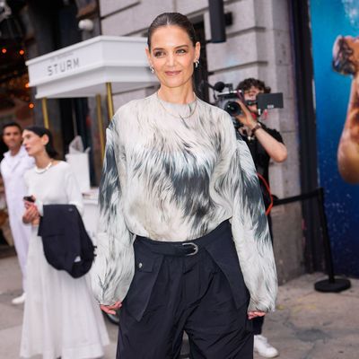 Katie Holmes Is the Queen of Low-Key Beauty With Her Messy Fishtail Braid