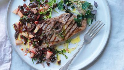 This one-step fruity salsa is bursting with flavor – it will jazz up so many dishes