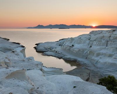 Relief for campaigners as five-star hotel on Milos’s famous ‘moon beach’ halted