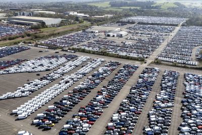 UK exports to US remain below pre-tariff levels despite improvement