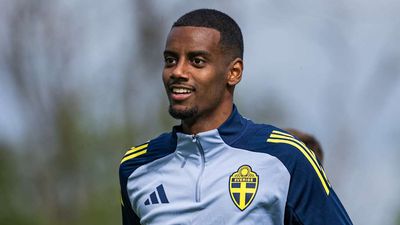 ‘Keep in Mind’—Arne Slot Sends Crucial Alexander Isak Message