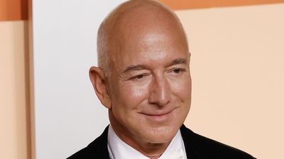 How Jeff Bezos’ Morning Routine Could Improve Your Financial Decisions     