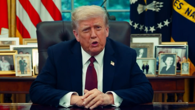 Photos of Trump's 'Drooping Face' at 9/11 Pentagon Memorial Sparks Fresh Health Concerns