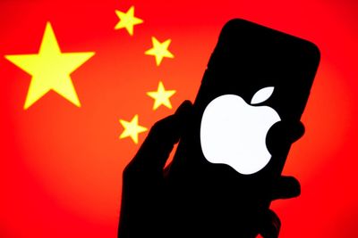 Why Apple's New iPhone Air Isn't Hitting Chinese Shelves Just Yet