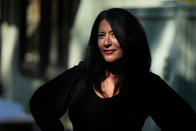 Former poet laureate Ada Limón says artists must band together during 'dangerous times'
