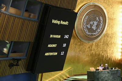 UN General Assembly backs two-state push for Israel and Palestine
