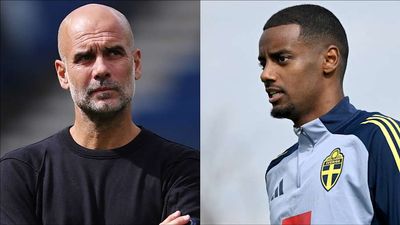 Pep Guardiola Pokes Fun at Alexander Isak Over ‘Best Striker’ Claim
