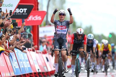 Vuelta a España stage 19: Jasper Philipsen claims third stage win