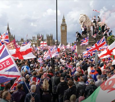 London protests LIVE: Arrests after 26 police officers injured during Tommy Robinson mass rally