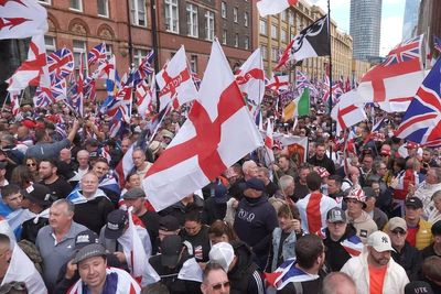 Thousands gather in London for Tommy Robinson rally and counter-protest