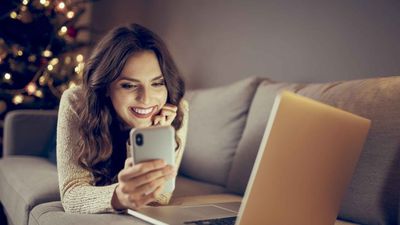 4 Best Ways To Make Money Ahead of the Holidays in 2025