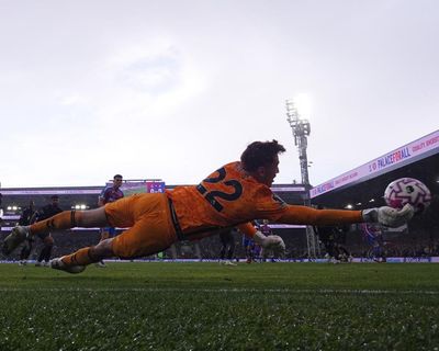 Robin Roefs heroics earn Sunderland deserved point at Crystal Palace