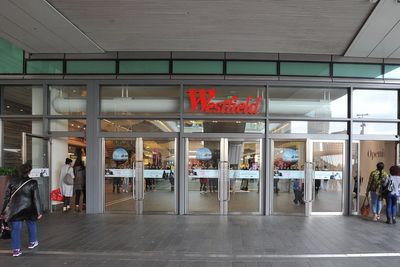 Westfield shopping centre evacuated because of fire in car park