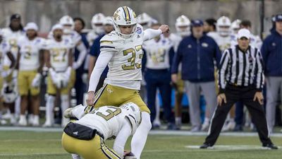 Georgia Tech Perfectly Executes Fire-Drill 55-Yard Field Goal to Upset Clemson