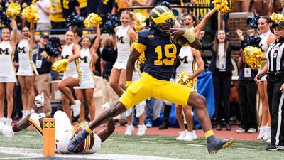 Michigan Interim Coach Biff Poggi Compares Bryce Underwood to Batman After Win