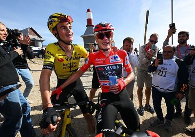 'It was impressive to see' - Sepp Kuss celebrates Jonas Vingegaard's Vuelta a España victory atop Bola del Mundo