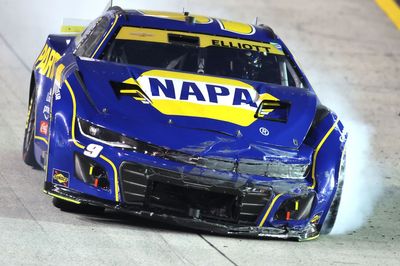 Chase Elliott advances into next playoff round despite rare DNF at Bristol