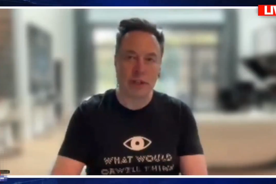 Elon Musk issues chilling ‘fight back or you die’ message at Tommy Robinson rally