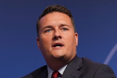 ‘Friends, not foes’ needed to help fix broken NHS, Streeting tells BMA