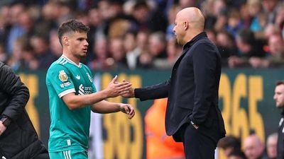 Arne Slot Provides Brutal Explanation for Humiliating Milos Kerkez Substitution